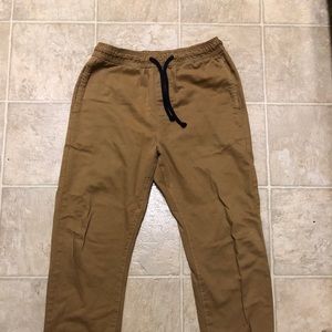 GUC. American Eagle men’s joggers.